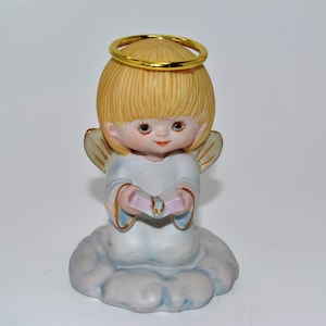 Enesco Hallmark Ruth Morehead Little Miracles Praying Angel First Communion Figurine Rare image 1