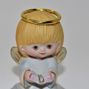 Enesco Hallmark Ruth Morehead Little Miracles Praying Angel First Communion Figurine Rare image 2