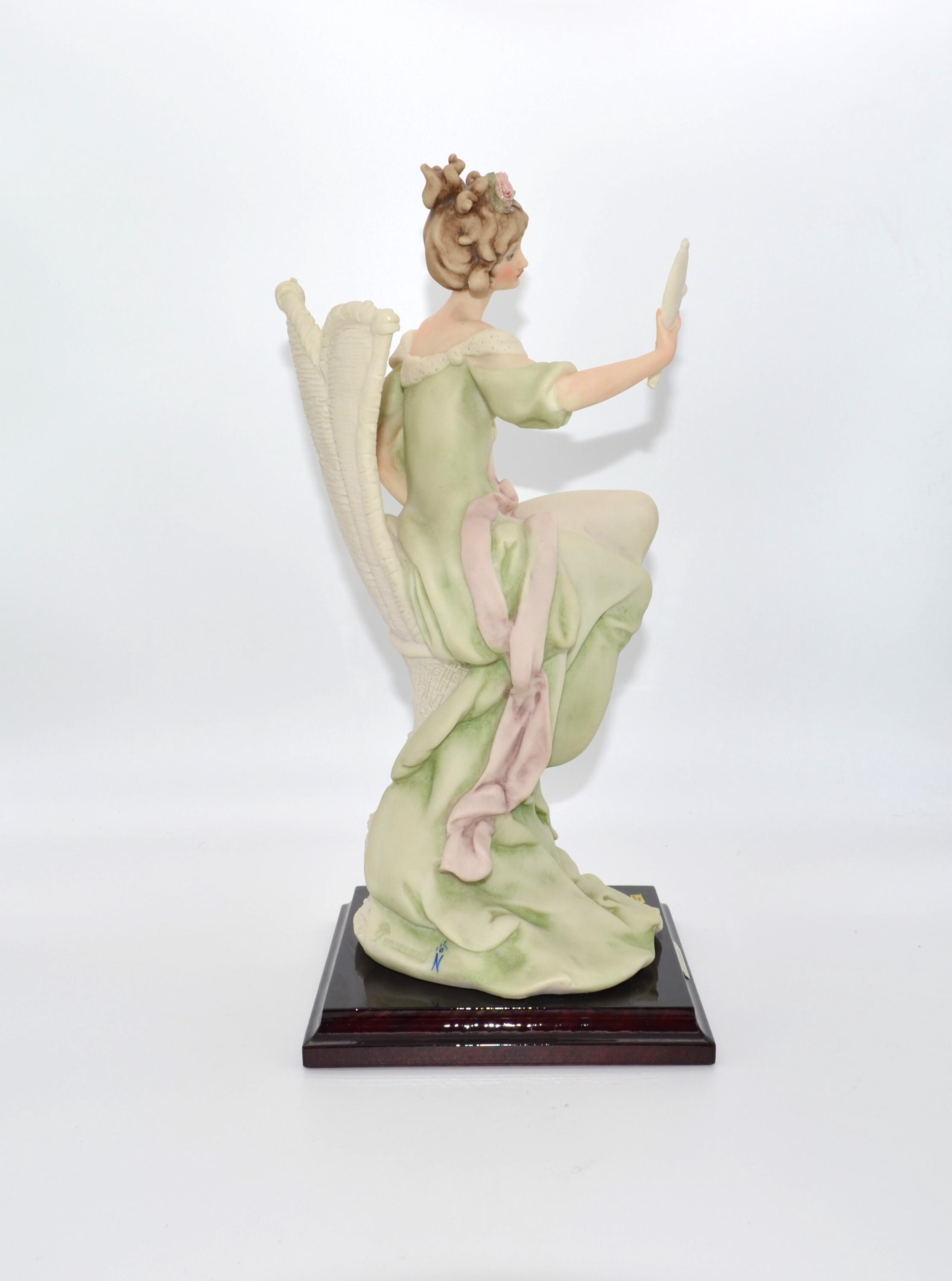 Giuseppe Armani Capodimonte Florence 1987 Figurine Sculpture