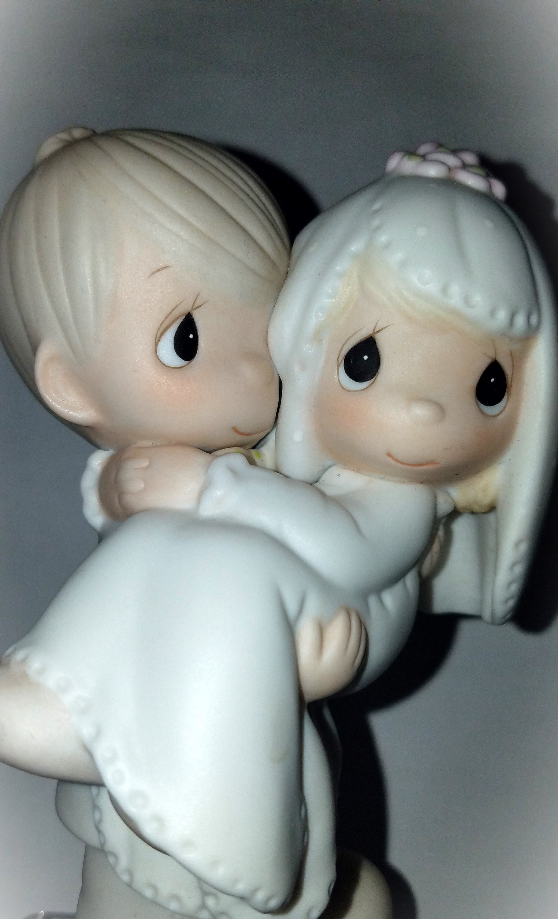 Amazon.co.jp: プレシャスモーメント 陶器製置物 : ホーム＆キッチン