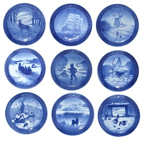Royal Copenhagen Denmark Christmas Collection Plate 1960s Artist Hans H Hansen and Kai Lange
