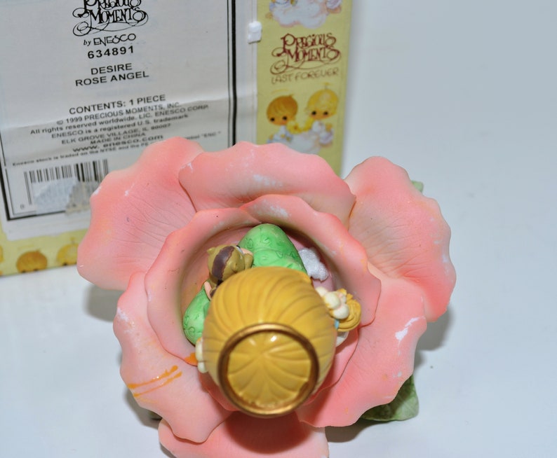 Precious moments 1999 babies first christmas ornament