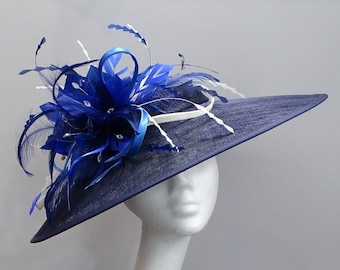 Eleganter Marine & Kobalt Blau Fascinator Hut Mutter der Braut Hochzeit Derby Day Royal Ascot Ladies Day