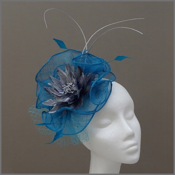 Sinamay Hatinator Disc Fascinator in 