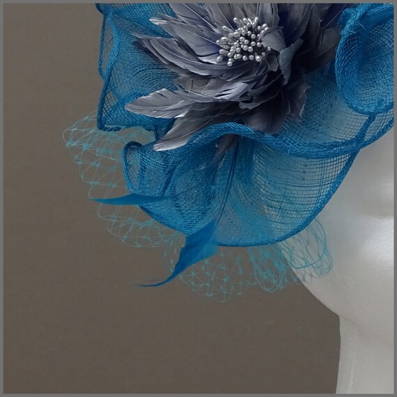 Sinamay Hatinator Disc Fascinator in 