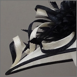 Black and ivory special occasion hat for Derby Day, weddings, Royal Ascot, ladies day. zdjęcie 4