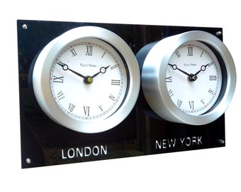 Gloss Black Backboard Everyday Time Zone Clock