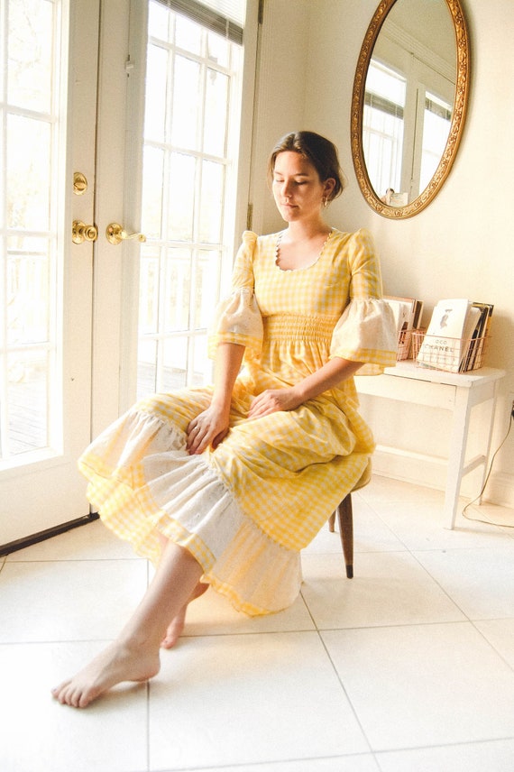1970s maxi gingham maxi dress