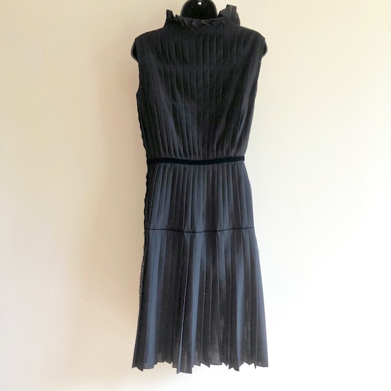 Alber Elbaz for Lanvin black lace pleated dress A… - image 6