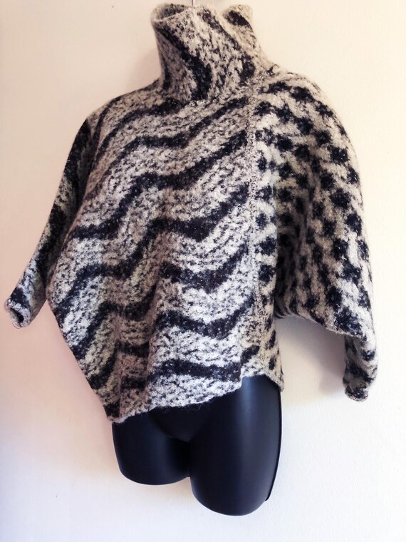 Issey Miyake Vintage 80s Thick Wool Knitted and Patterned