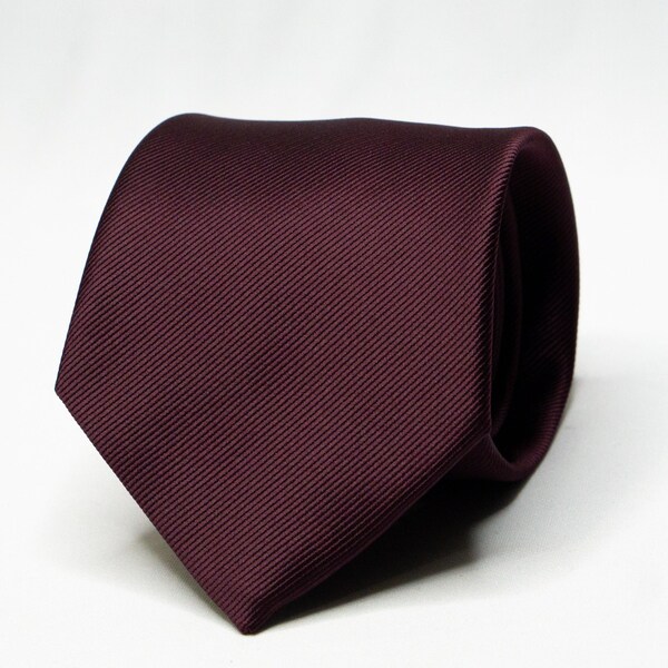 burgundy wine tie