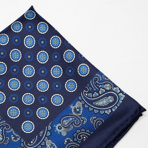 Fazzoletto da taschino con motivo Paisley in seta blu navy Fazzoletto da taschino con medaglione blu navy Fazzoletto da taschino in seta da uomo Fazzoletto da taschino da sposa blu