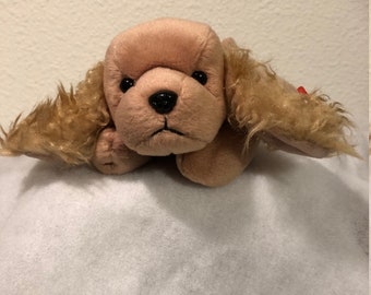 Beanie Baby Spunky. Blond Cocker Spaniel #4184. Black Eyes and nose. Sweet face with long curly ears.
