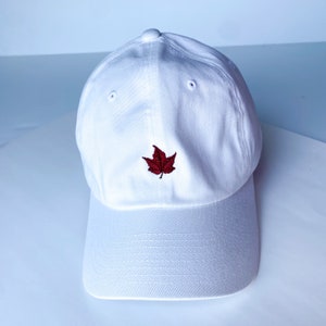 Fall Leaf Hat, Fall Seasonal Hat, Mini Leaf Baseball Cap, Fall Gift, Falling Leaves, Fall Outfit Staples, Autumn Leaf Hat, Autumn Season Cap
