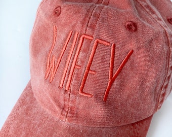 Wifey Hat | Wife Hat | Wifey Baseball Cap, Wifey Gift | Wife Gift | Women's Hat,  Married Gift | Newlywed Gift | Couples Hats | Wife Cap