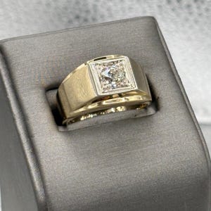 Ladies/Gents Vintage 14 Karat Yellow Gold Diamond Ring | Unisex Ring | Ring for Him | Ring for Her | Men&#39;s Jewelry | Women&#39;s Jewelry | Gift