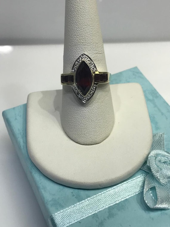 10KT Yellow Gold Garnet And Diamond Accent Ring