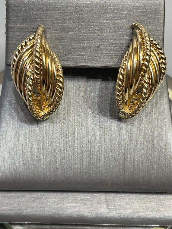14KT Y/G Twisted Tube Earrings Post Style Hang Dow