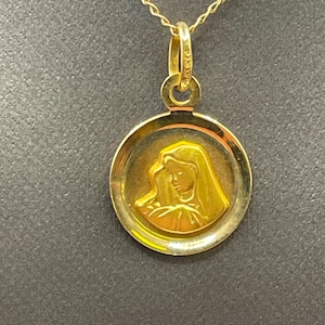 Ladies 18 Karat Solid Yellow Gold Madonna Pendant | Religious Jewelry | Women&#39;s 18 Karat Gold Charm for Necklace | Anniversary Gift | Gift