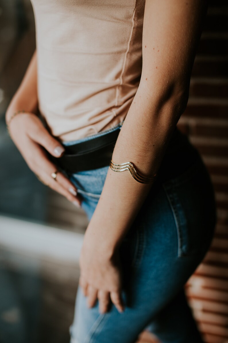 Arrow Golden Cuff