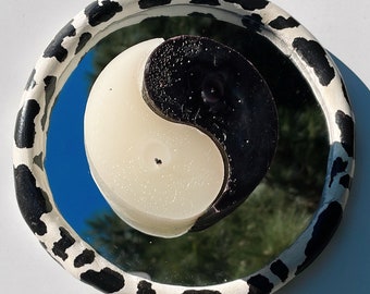 Yin and Yang Candles