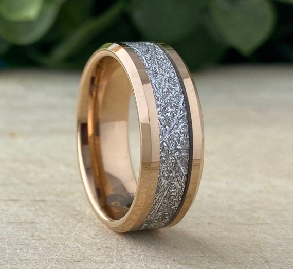 Men Rose Gold Wedding Band Meteorite Inlay Tungsten Carbide Ring Beveled Male 8MM Thick Size 5-15 Women Anniversary Engagement Promise Gift