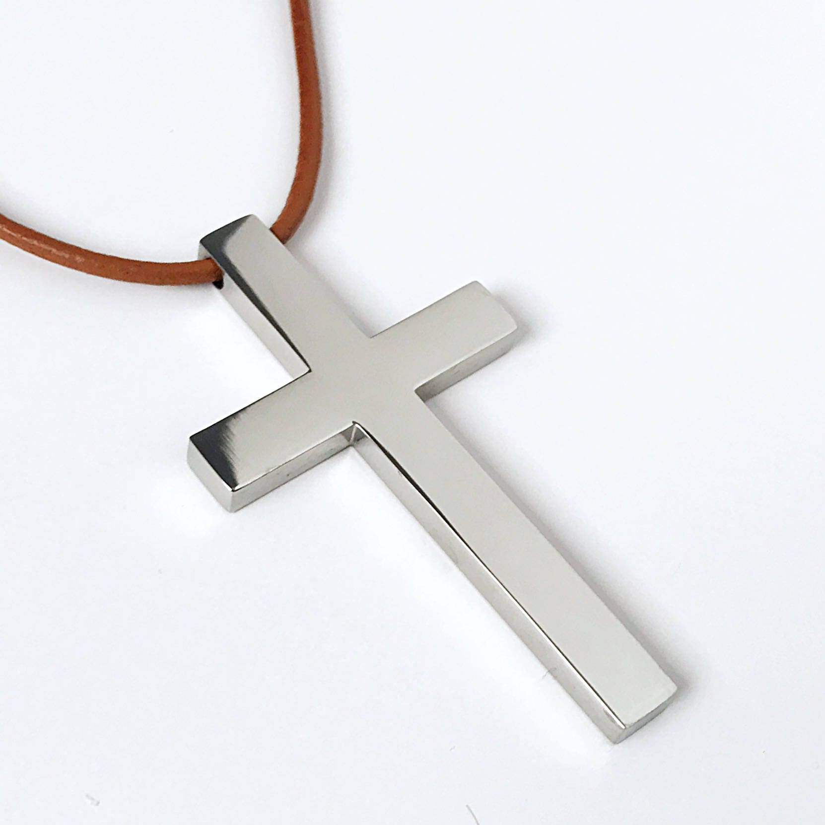 Vintage Cross Pendant Necklace in Stainless Steel – Ericol Jewelry