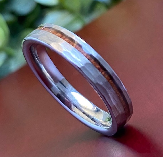 Hammered Thin Tungsten Ring 4mm Wood Inlay Women Men Grey Wedding Band Brushed Comfort Fit Size 4 to 14 His Hers Anniversary Promise Gift