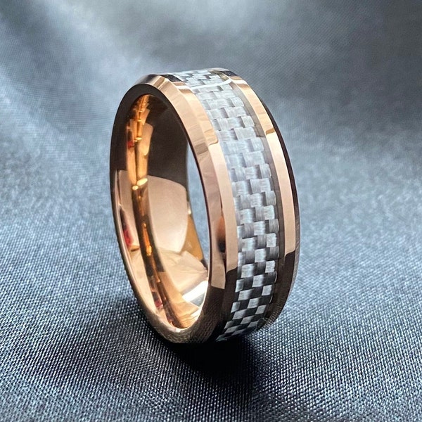 Anillo de tungsteno de oro rosa de 8 mm, alianza de boda con incrustaciones de fibra de carbono blanca y gris