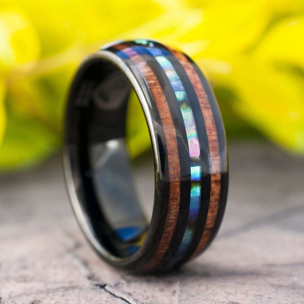 Zwarte wolfraamring abalone schelp en houtinlegwerk 8 mm herentrouwring