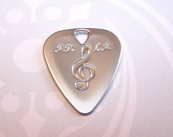 1 metal plectrum pendant / Metal guitar picks 3 colors available silver / bronze / copper