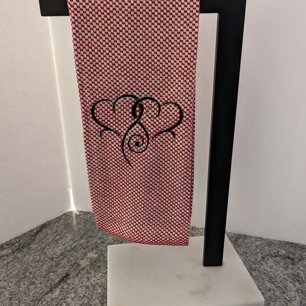 Entwined Hearts | Kitchen Towel | Valentine's Day | Kitchen Decor
