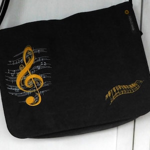 Notentasche personalisiert bestickt mit Instrument