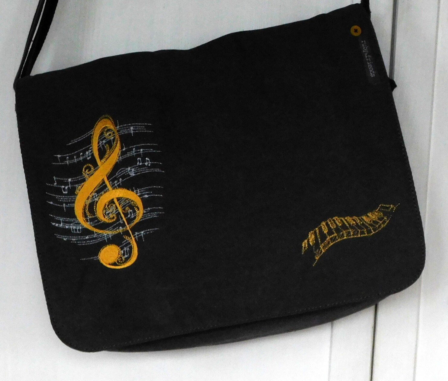 Music bag personalized embroidered with instrument