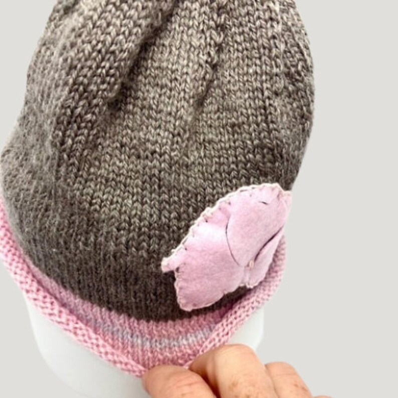 New Born Cap In Blended Stuff With Elephant Face Pink Color