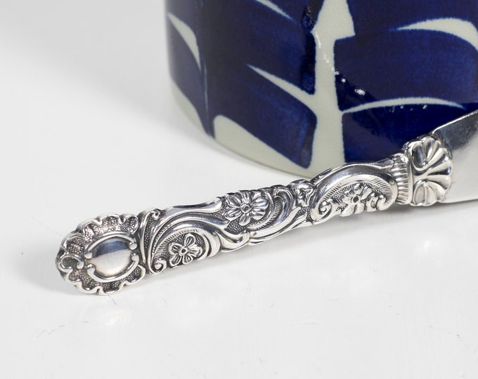 Vintage Cake Knife Cake Cutting Knife Swedish Silver Plated Ornate