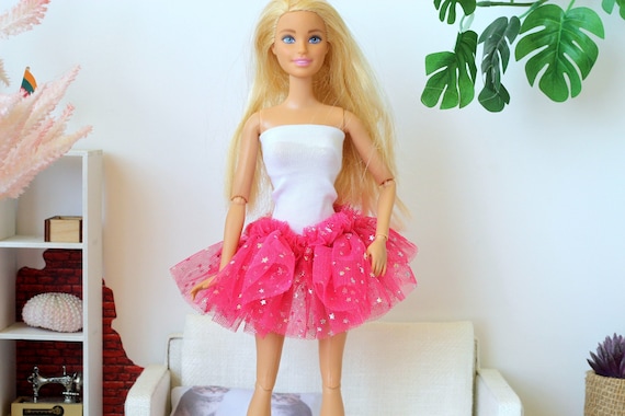 Bar b doll shop