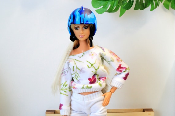 Barb Helmet, Miniature Dollhouse Scooter Bike Motorcycle Moto Aviator Blue Head Cover 1:6 Scale Action Figure Play Hat 12-inch BJD Doll - Etsy Barb Helmet, Miniature Dollhouse Scooter Bike Motorcycle Moto Aviator Blue Head Cover 1:6 Scale Action Figure Play Hat 12-inch BJD Doll - Etsy
