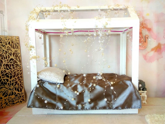 barbie canopy bed