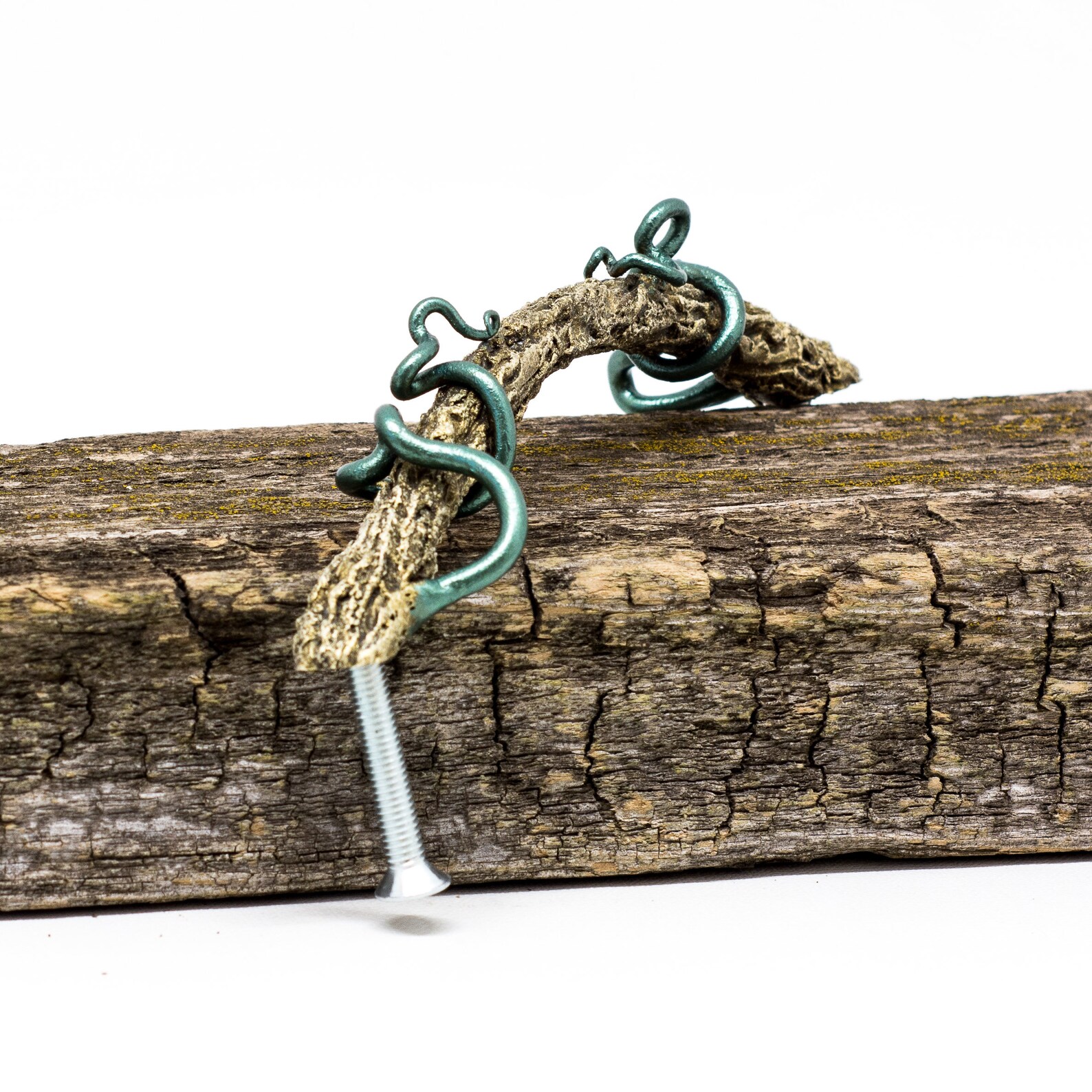 Forjado perillas de gabinete único y tira de hardware | Etsy