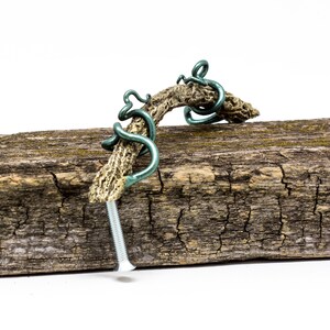 Forjado perillas de gabinete único y tira de hardware | Etsy