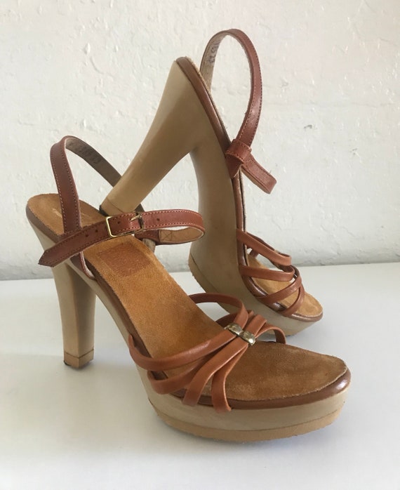 vintage platform heels