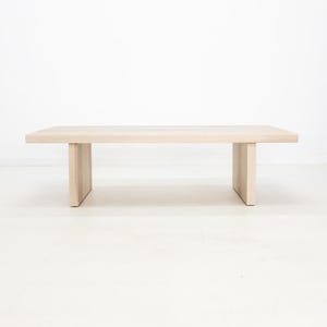 LILY Deluxe Coffee Table - Japandi Style, Durable Walnut, Minimalist Living Room Furniture Bild 19