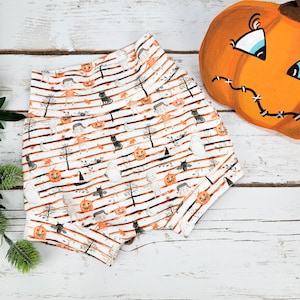 手作りハロウィンバミーズ：オーガニックコットンのベビーブルマー