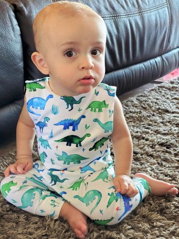 trendy organic baby clothes