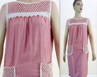 60s pink housedress with pockets size small, vintage handmade cotton chambray loose lightweight sleeveless knee length dress with zipper