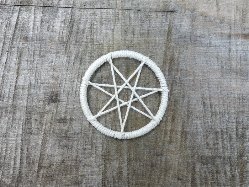 Seven Pointed Star Wall Hanging ornament, Minimalist Fiber Art Witch Home Decor, Metaphysical Witchy Art for Altar Rearview Charm Heptagram image 6