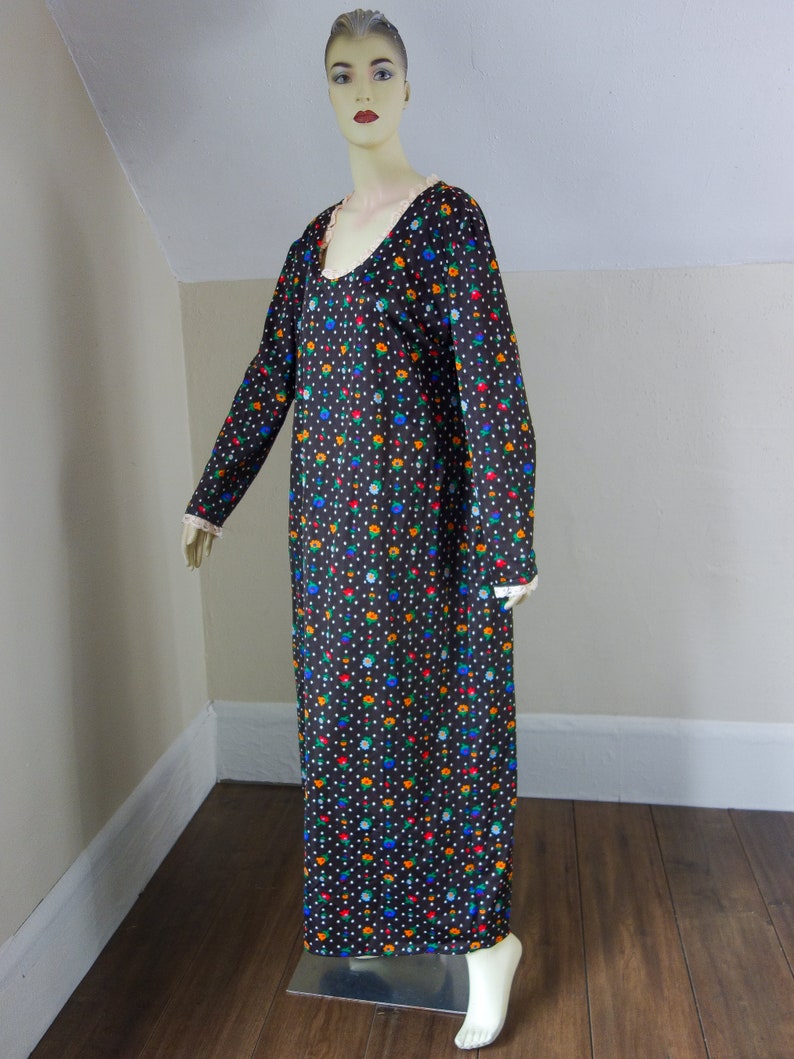 70s XL handmade volup maxi dress dark brown floral polyester long sleeve w/ lace trim, prairie cottagecore bohemian plus size hippie style image 3