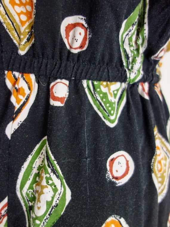 Vintage 90s Romper: Black Geometric Print Short S… - image 8