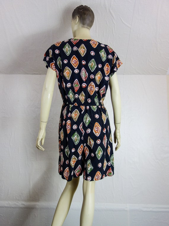 Vintage 90s Romper: Black Geometric Print Short S… - image 5
